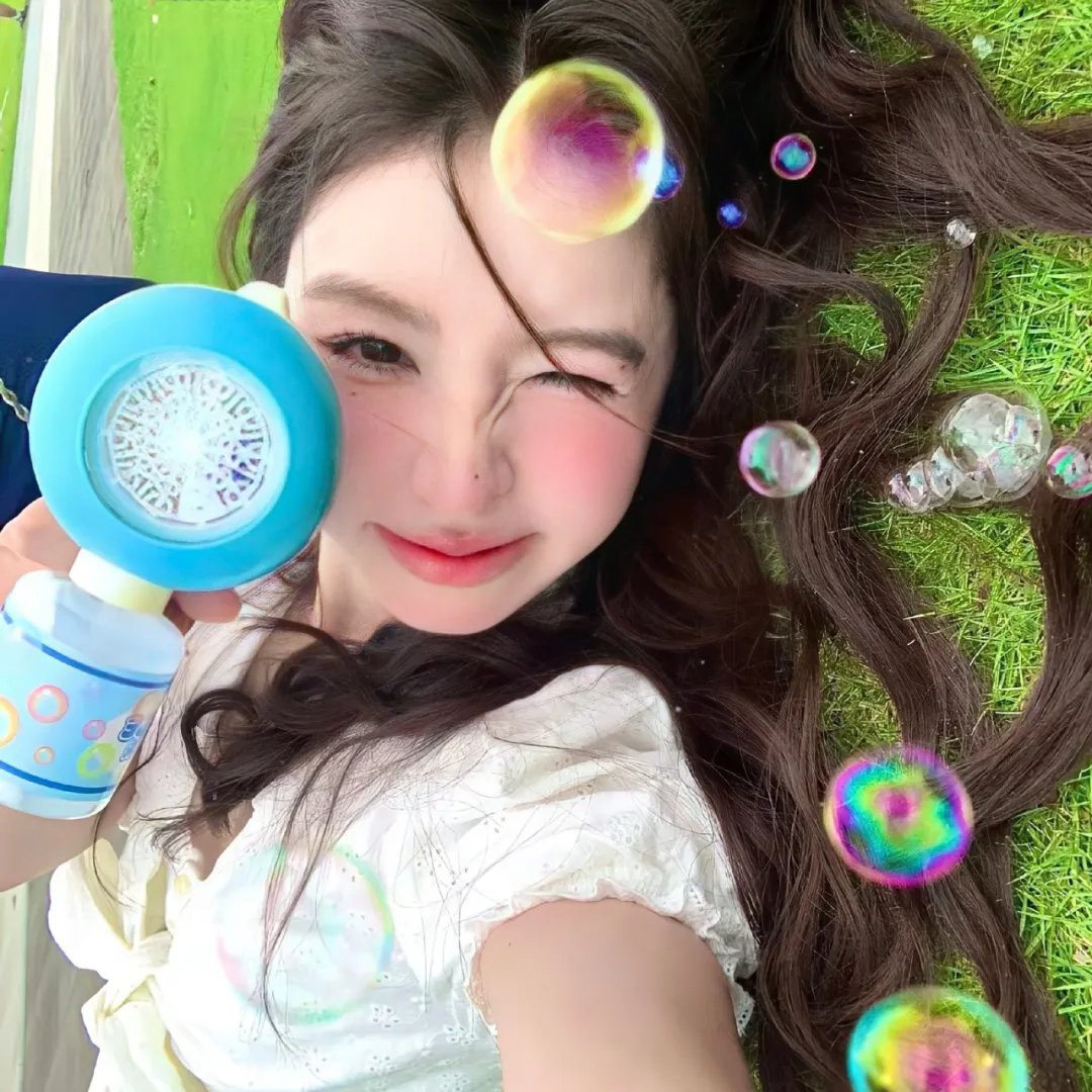 带狗的女人 海报